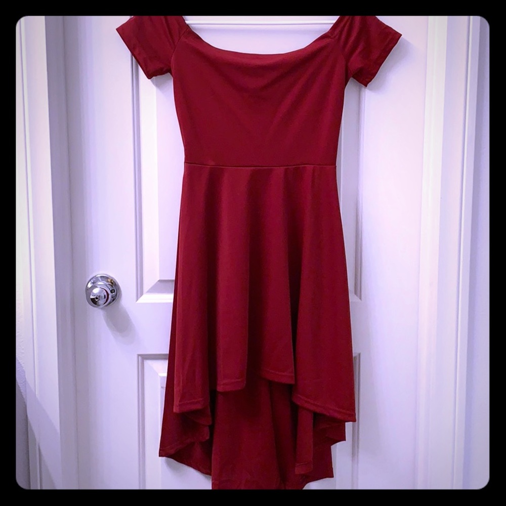NO BRAND Women’s Burgundy Off The Shoulder Hi Lo Mini Dress Size Small NWOT
